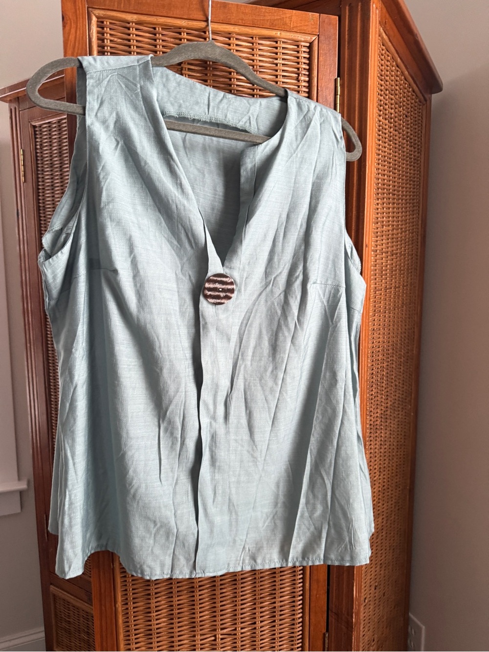 Light Blue V-Neck Sleeveless Tank with Decorative Button
